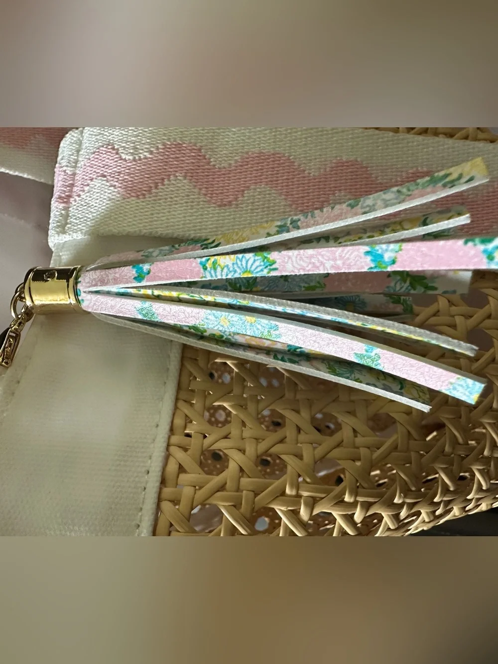 Lilly Pulitzer Woven Straw Tote with Pink/ White Trim